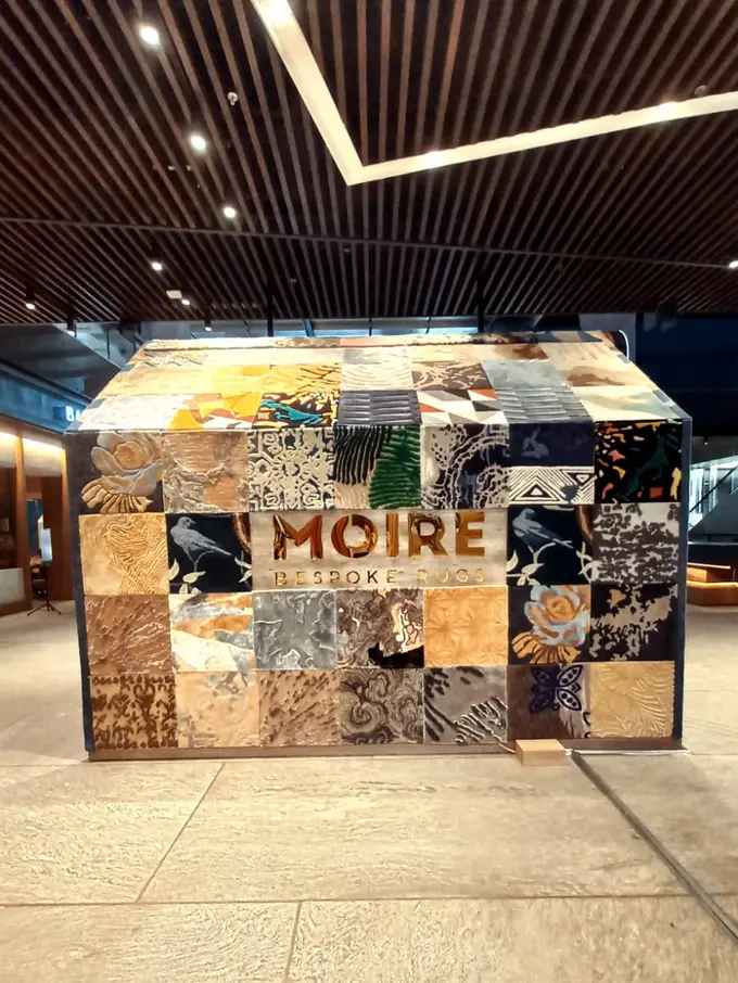 Cara Baru Menikmati Indahnya Karya Seni di Atas Bidang Karpet