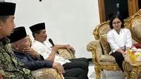 Calon Wali Kota Semarang yang diusung PDI Perjuangan, Agustina Wilujeng bersilaturahmi dengan para pengurus LDII untuk minta masukan dan nasihat. Foto: liputan6.com/edhie prayitno ige&nbsp;