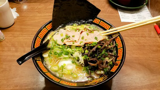 6 Rekomendasi Tempat Makan Ramen Enak di Tebet 2026, Mulai Rp 14 Ribuan