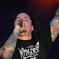 Sonny Sandoval (coloradomusicconnection.com)