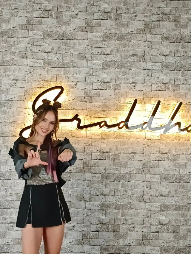 Cinta Laura (FIMELA)