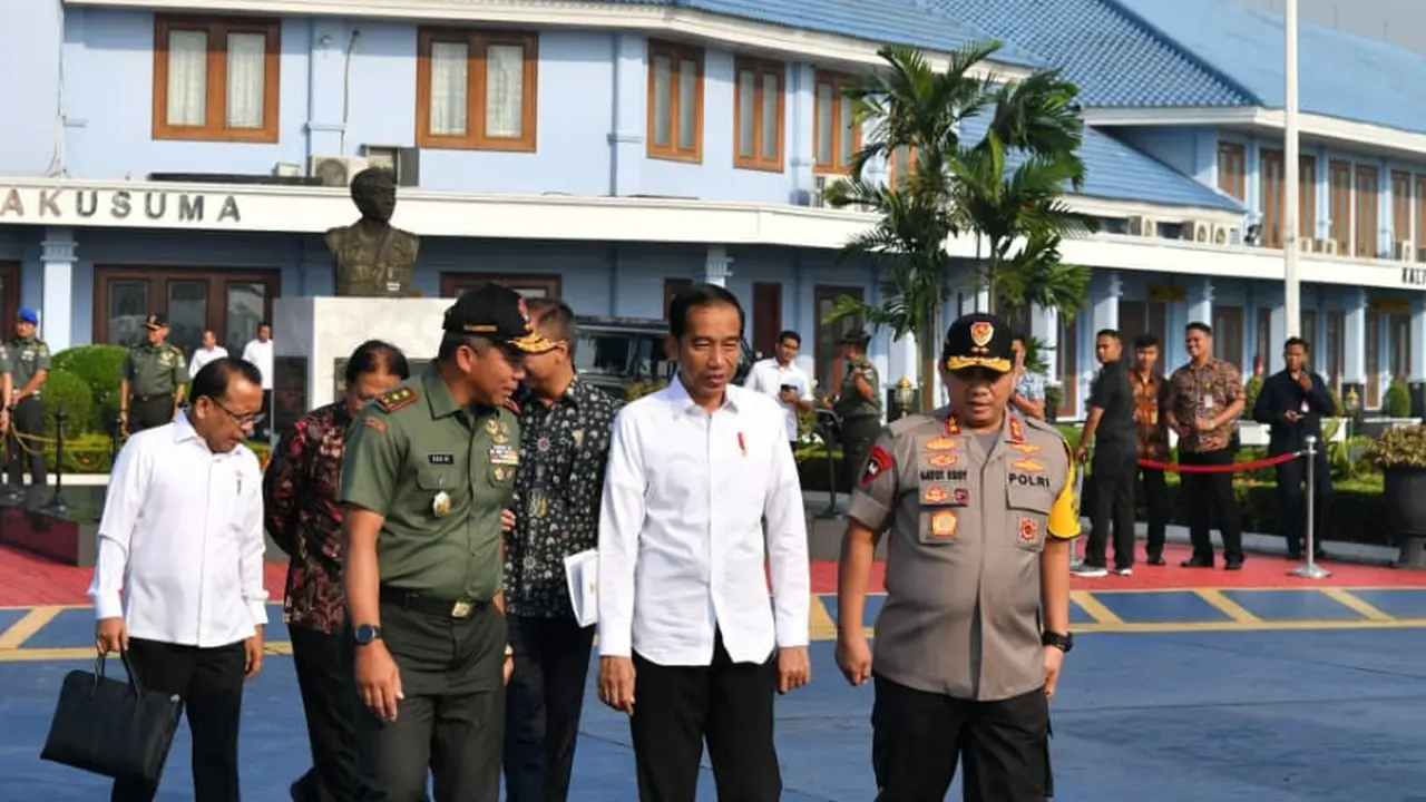 Presiden Joko Widodo (Jokowi) atau Jokowi melakukan kunjungan kerja ke Kabupaten Cilacap, Jawa Tengah. Dok Setneg