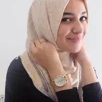Shireen Sungkar berpenampilan sangat anggun ketika ia mengenakan hijab. (viainstagram@shireensungkar@Bintang.com)