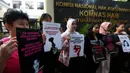 Aliansi Perempuan Indonesia (API) saat menggelar aksi unjuk rasa memperingati 28 tahun Reformasi di depan kantor Komisi Nasional (Komnas) Hak Asasi Manusia (HAM), Jakarta, Selasa (19/5/2026). (Kapanlagi.com/Budy Santoso)