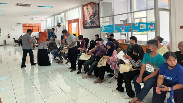 Penyaluran bantuan sosial (bansos) PKH dan sembako triwulan I 2024 dimulai.