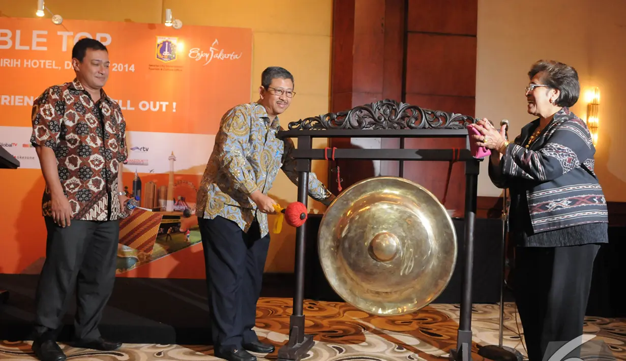 Kepala Dinas Pariwisata dan Kebudayaan DKI Jakarta Arie Budhiman saat membuka Forum Table Top di Jakarta, Rabu (3/12/2014). (Liputan6.com/Herman Zakharia)