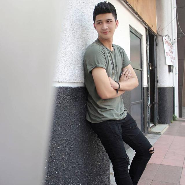 Genap Berusia 20 Tahun, Ini 6 Foto Lawas Aditya Zoni Sebelum Terkenal