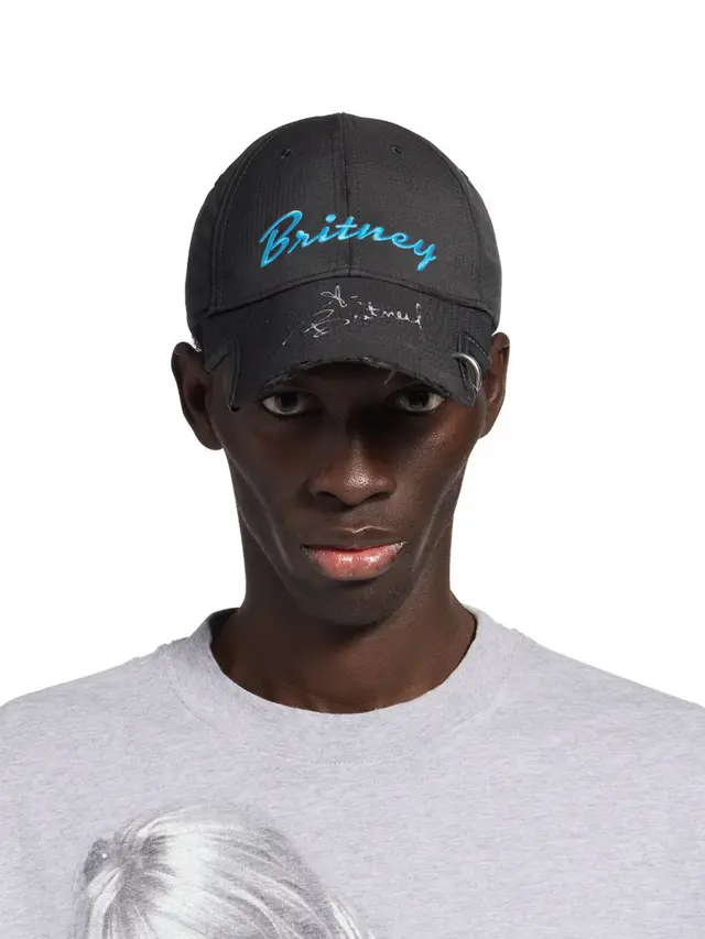 Kolaborasi Britney Spears dan Balenciaga. Dok. Balenciaga