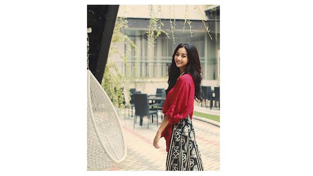 6 Potret Glenca Chysara, Keponakan Poppy Bunga yang Selalu ...