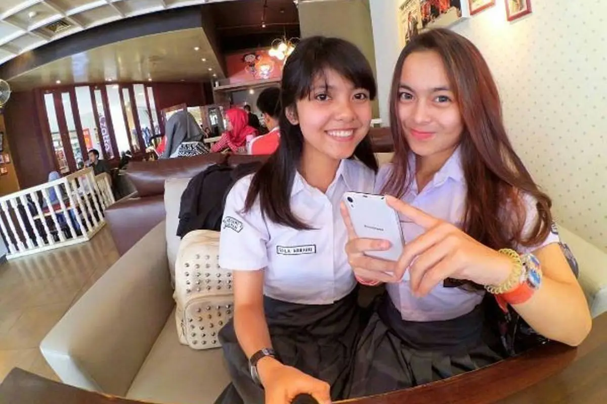 [Bintang] 6 Alasan Kenapa Anak Sekolah Nggak Usah Beli iPhone 7