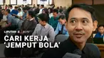 Selain berburu di job fair, para pencari kerja juga pilih jemput bola dengan walk-in interview alias wawancara langsung dengan perusahaan yang dituju. Walk-in Interview ini digelar serentak di empat kecamatan di Jakarta Barat.