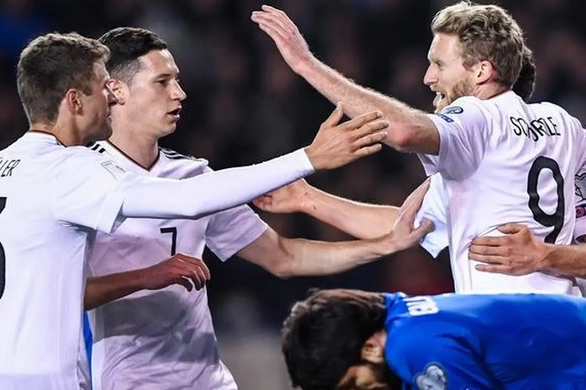 Andre Schurrle (Azerbaijan vs Jerman)
