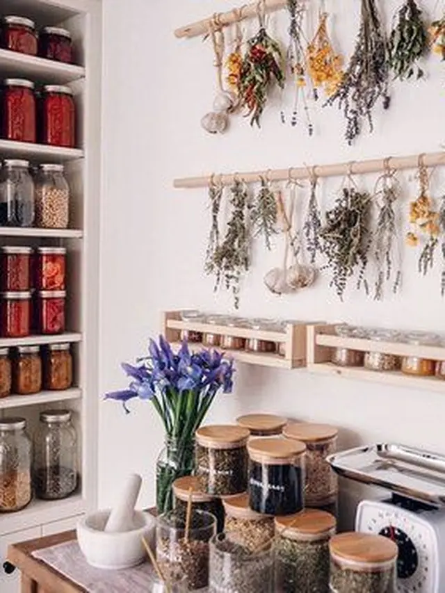 Desain Dapur dengan Tanaman Herbal