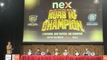 NEX Road to Champion, suatu kejuaraan pencarian bakat fighter berskala nasional yang bertujuan untuk melahirkan atlet-atlet unggulan menuju level profesional hingga internasional. (Bola.com/Muhammad Adiyaksa)