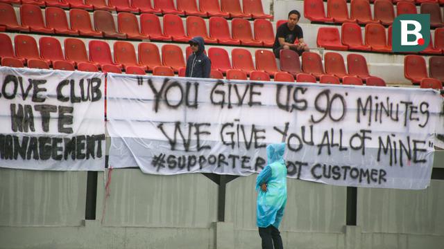 Pembukaan BRI Liga 1 2023/2024 antara Bali United melawan PSS Sleman di Stadion Kapten I Wayan Dipta, Gianyar, Sabtu (1/7/2023) sore WIB.
