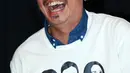 Indra Birowo saat ditemui di Cinemaxxx, FX Sudirman, Senayan, Jakarta Pusat, Senin (31/8/2015). Melalui film ‘Lily Bunga Terakhirku’, pria 42 tahun ini seolah melepaskan imej komedian yang selama ini melekat kuat. (Wimbarsana/Bintang.com)