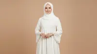 8 Model Baju Nuansa Putih Clean dan Classy untuk Sungkeman Lebaran 2026