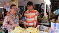 Pedagang di Pasar Beringharjo Yogyakarta bisa membayar retribusi secara non-tunai dengan LinkAja (Liputan6.com/ Switzy Sabandar)