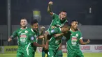 PSS Sleman berhasil mengalahkan Barito Putera 1-0 pada pekan ke-23 BRI LIga 1 2021/2022 di Stadion Kompyang Sujana, Denpasar, Bali, Minggu (6/2/2022). Raihan tiga poin Super Elja dipastikan oleh gol legiun asing mereka asal Brasil, Wander Luiz. (Bola.com/Maheswara Putera)