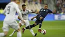 Dengan golnya itu, Mbappe menjadi pemain muda pertama sejak legenda Brazil Pele pada 1958 yang mencetak gol pada final Piala Dunia. (AP/Christophe Ena)