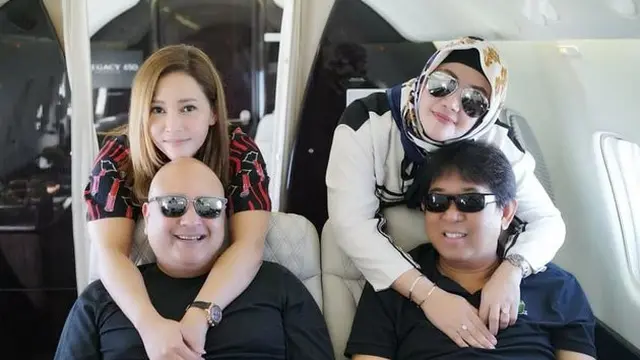 7 Potret Pinky Evianty, Kakak Maia Estianty yang Kini Berhijab