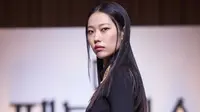 Park Hee Jung di konferensi pers The Fabulous. (Foto: Netflix)