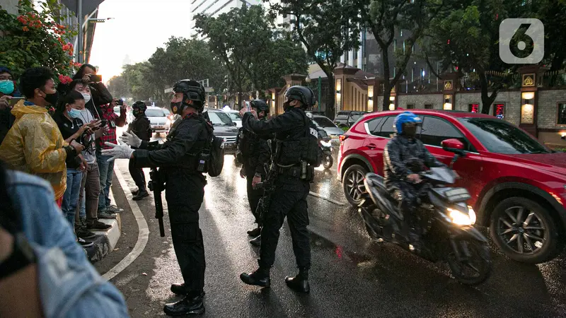 Suasana Mabes Polri Jakarta Usai Baku Tembak