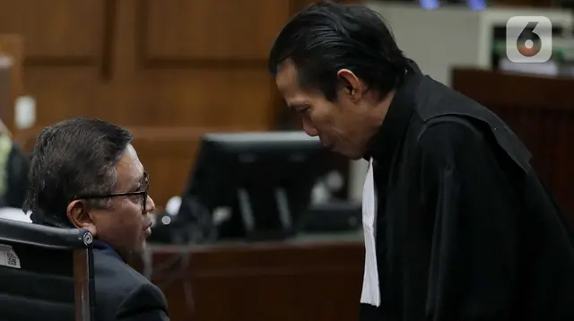Dalam surat dakwaan JPU yang dibacakan dalam sidang, Hasto Kristiyanto juga didakwa menghalang-halangi proses penyidikan terhadap tersangka Harun Masiku yang tengah dilakukan KPK pada Januari 2020 lalu. (Liputan6.com/Herman Zakharia)
