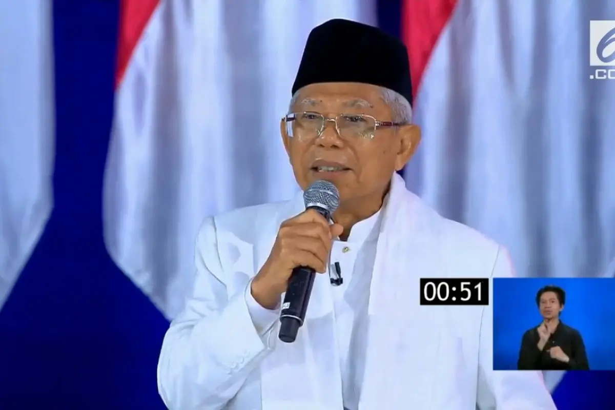 Calon wakil presiden nomor urut 01 Ma'ruf Amin dalam Debat Kelima Pilpres 2019. (Liputan6.com)