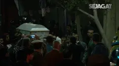 Prosesi pemakaman 27 korban bom bunuh diri di mesir.