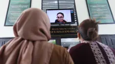 Terdakwa kasus pencemaran nama baik dan tindak pidana pencucian uang (TPPU), Nikita Mirzani, kembali menjalani sidang lanjutan di Pengadilan Negeri (PN) Jakarta Selatan, Kamis (4/9/2025). (Kapanlagi.com/Budy Santoso)