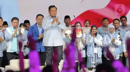 Calon Presiden nomor urut 2 Prabowo Subianto saat mengikuti Debat Kelima Pilpres 2024 di Jakarta Convention Center (JCC), Jakarta, Minggu (4/2/2024). (Liputan6.com/Angga Yuniar)