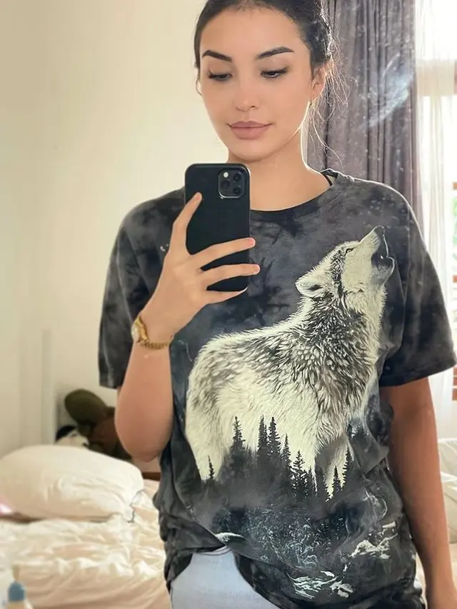 Manohara Odelia Pinot (Instagram/manodelia)