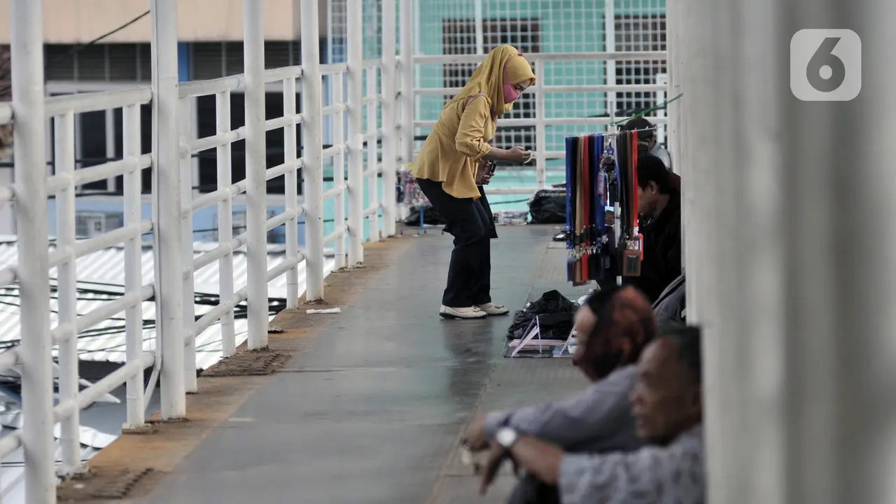 FOTO: Pemprov DKI Denda Rp 250 Ribu Bagi Warga Tak Pakai Masker