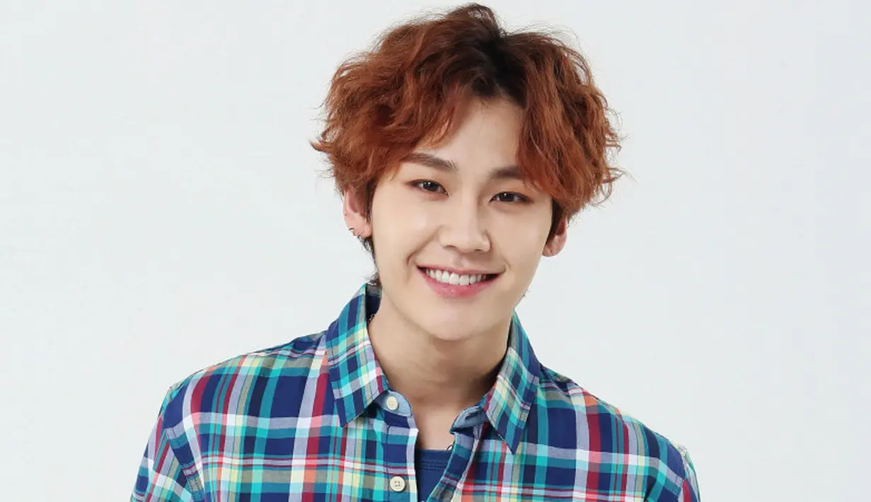 Ilhoon BTOB akan debut sebagai penyanyi solo dengan merilis mini album Big Wave. (Foto: soompi.com)