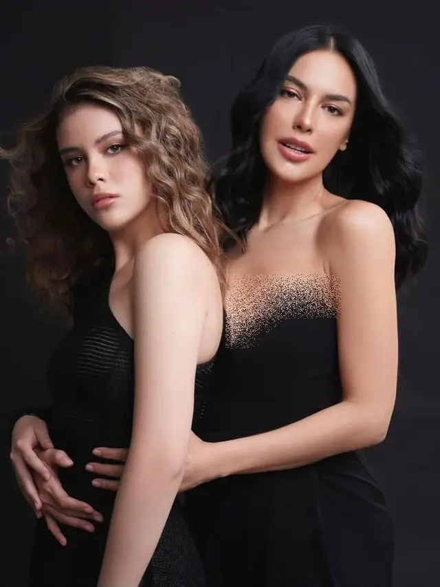 5 Pemotretan Sophia Latjuba dan Putri Bungsunya, Bak Seumuran