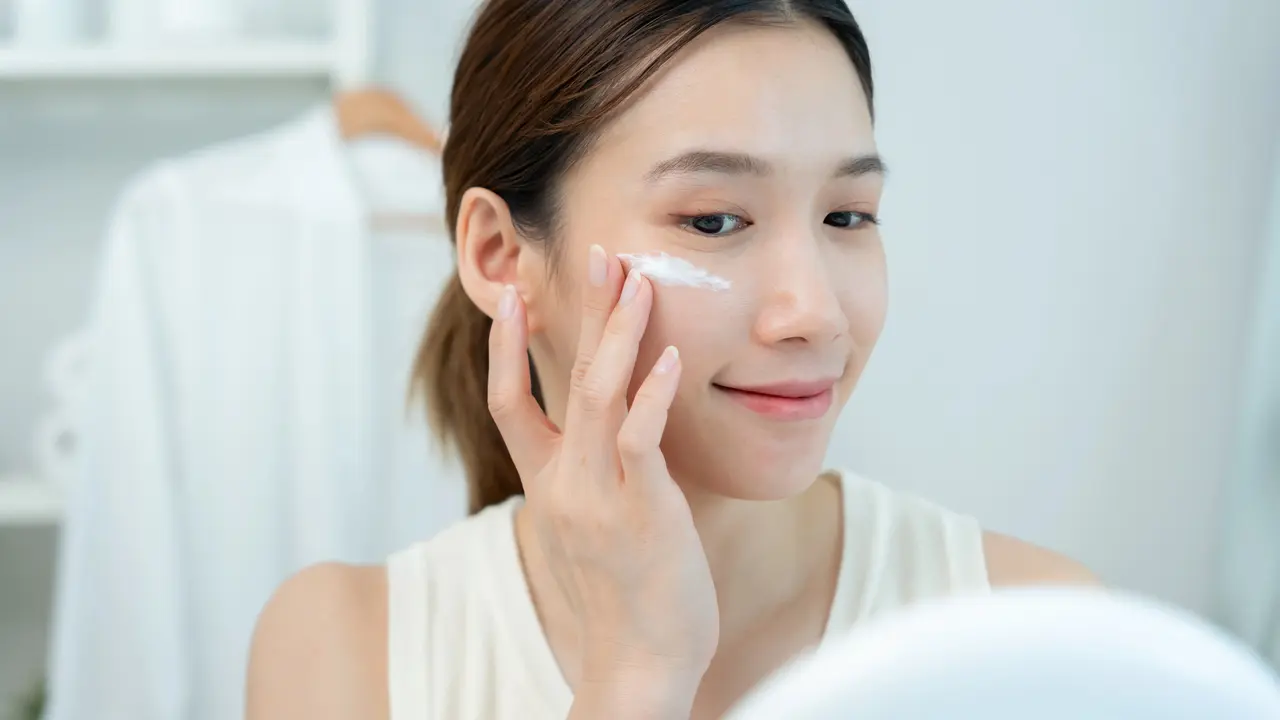 5 Langkah Morning Skincare Routine untuk Kulit Cerah dan Sehat Setiap Hari