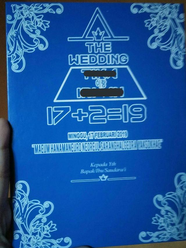Desain Undangan Pernikahan Unik