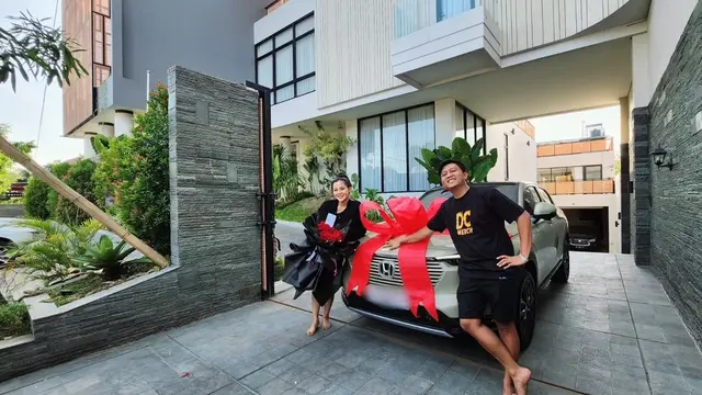 8 Momen Kejutan Ulang Tahun Bella Bonita, Dapat Mobil dari Denny Caknan