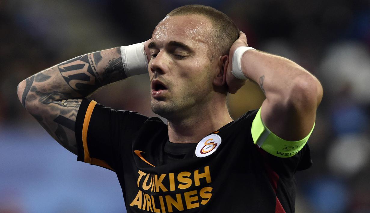 Namun sayang di level klub Wesley Sneijder musim lalu dianggap kurang bersinar sehingga dilepas oleh Galatasaray. (AFP/Gerard Julien)