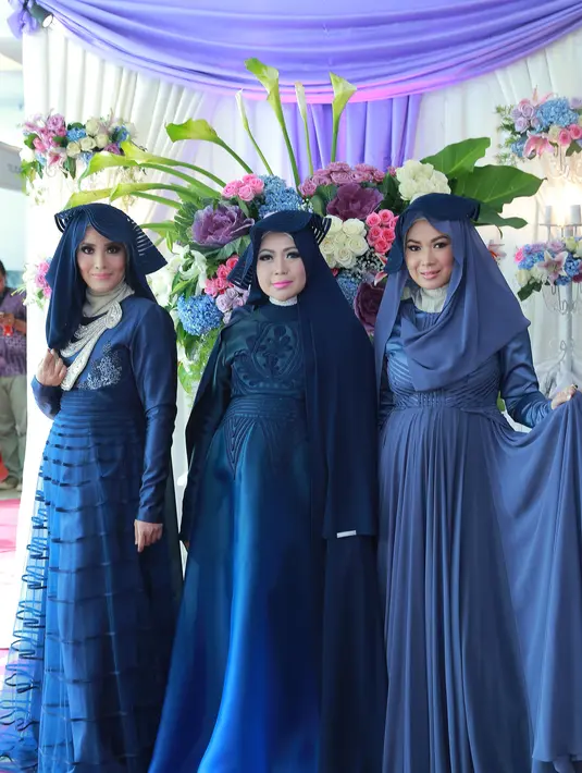 Elma Theana membangun Wedding Organizer bersama kedua rekannya yaitu Li Vhiena dan Dian Komala Sari. Tiga wanita cantik ini menamakan jasa wedding organizer mereka Madeena. (Galih W. Satria/Bintang.com)