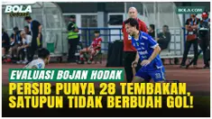 Bojan Hodak menyoroti hasil imbang Persib vs Arema di GBLA, Jumat (24/4/2026), setelah timnya mencatat 28 tembakan tanpa gol, sekaligus memuji atmosfer damai Bobotoh dan Aremania di stadion.