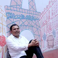 Puluhan film telah digarap oleh sutradara senior Garin Nugroho. Ia juga telah banyak mengantongi penghargaan. Kali ini Garin kembali mendapatkan penghargaan dari pemerintah Perancis. (Nurwahyunan/Bintang.com)