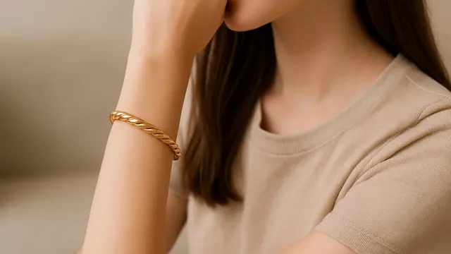 Model Gelang Emas untuk Remaja Agar Tidak Terlihat Tua/via GPT