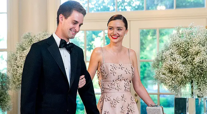 Foto pertunangan Evan Spiegel dan Miranda Kerr (Sumber: Mirror)