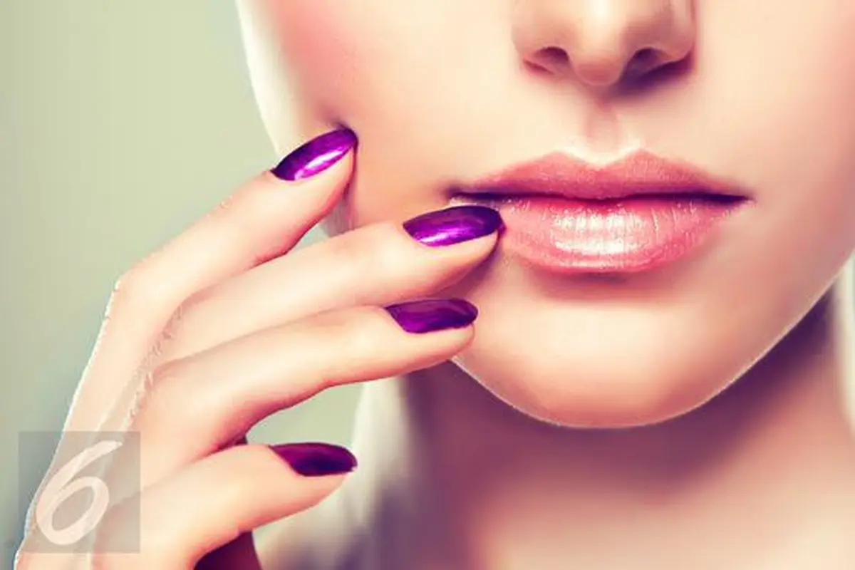 Tren Lipstik Beludru, Berani Coba?