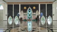 Karpet masjid Digulung (Abdul Rajab Umar)