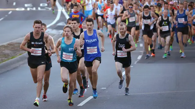 Spiderman Ramaikan Lomba Lari City2Surf Fun Run di Sydney