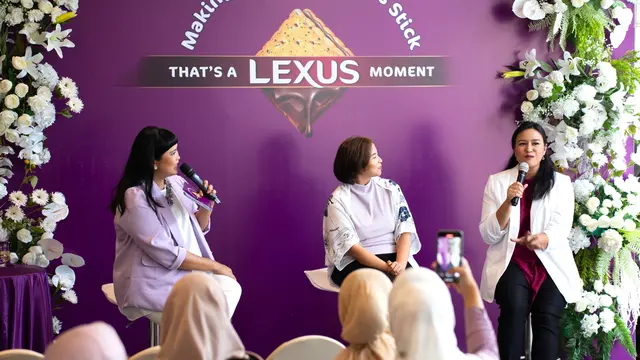 Lexus dan Sanrio