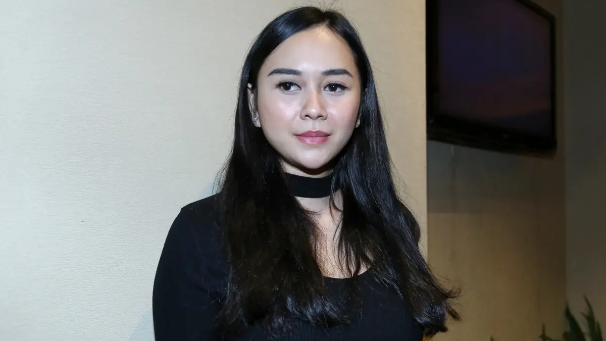 Reaksi Aura Kasih Tonton Video Mesum yang Disebut Mirip Dirinya -  Entertainment Fimela.com